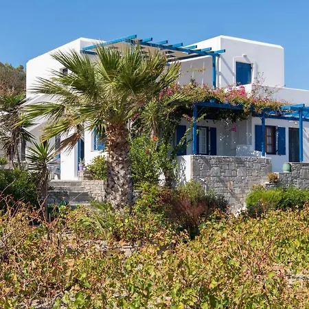 Nikoleta Kolympithres Paros Aparthotel