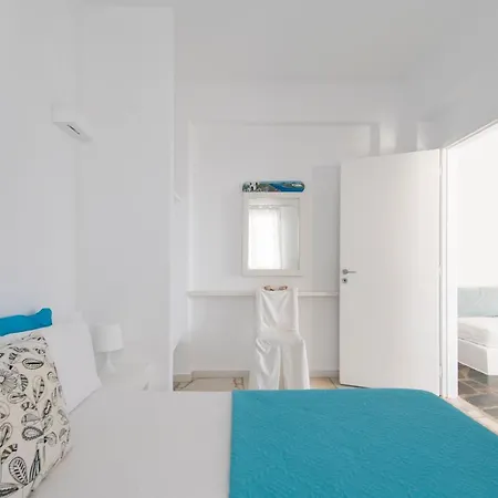 Nikoleta Kolympithres Paros Aparthotel *