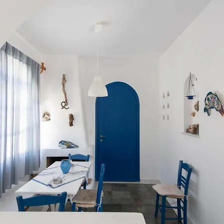 Nikoleta Kolympithres Paros * Kolympithres